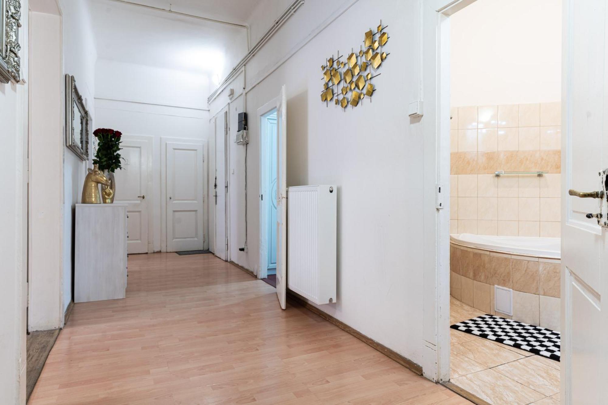 Of Victory Apartment Prag